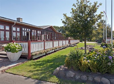 Knud Hule Badehotel (Østjylland)